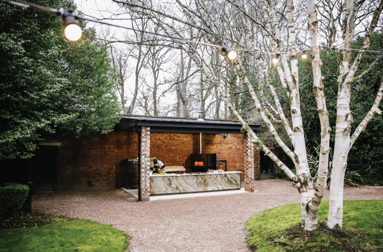 Bartle Hall country hotel outdoor kitchen – Dawnvale